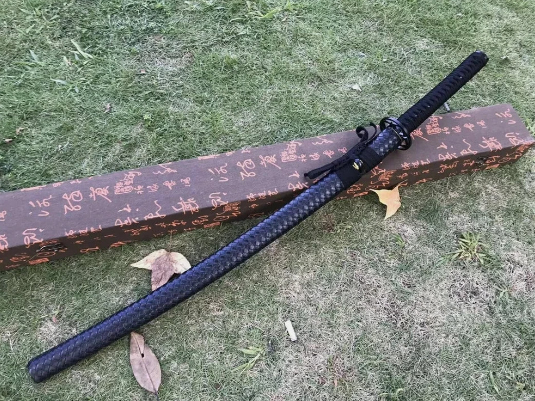 HANDMADE JAPANESE SAMURAI KATANA SWORD DAMASCUS FOLDED STEEL SHARP SWORD