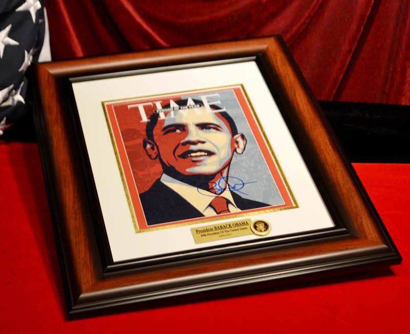 BARACK OBAMA Signed Autograph, COA, UACC RD#228, Guaranteed Genuine, FRAME