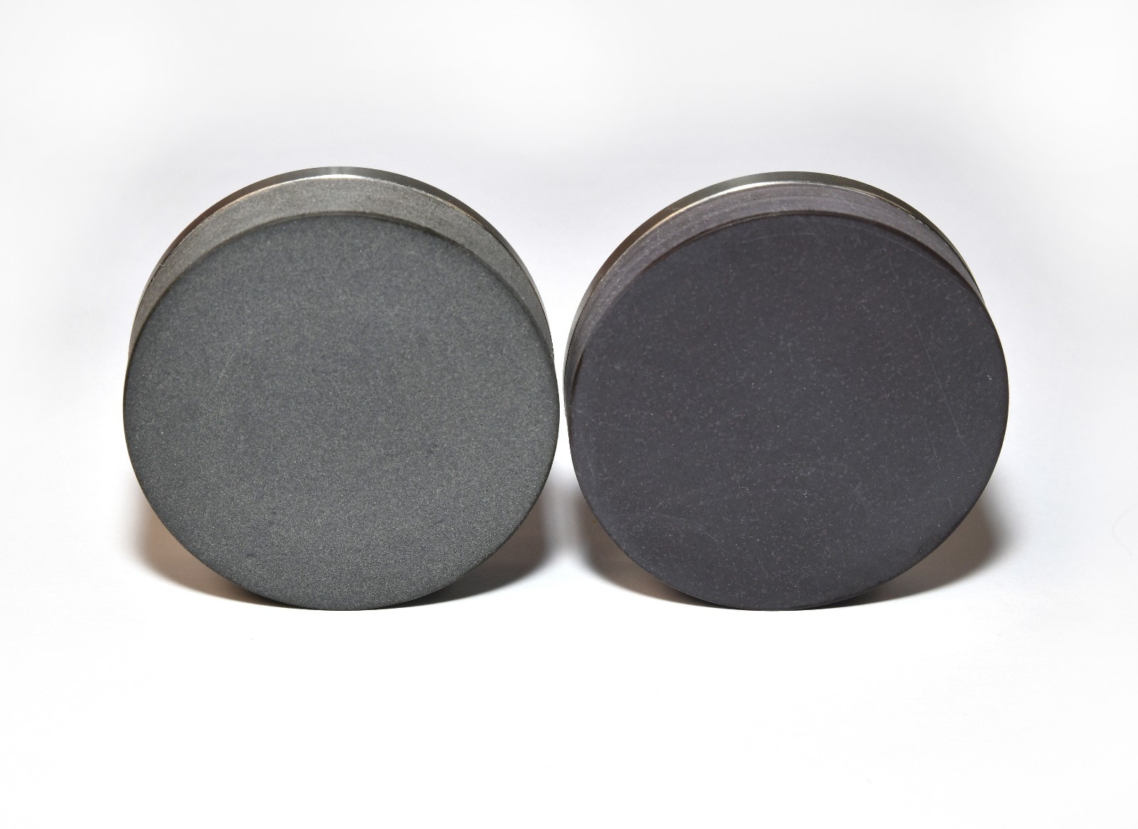 Grinding wheels natural grit 1200 and 6000 suitable for Horl 1 & 2 sharp system