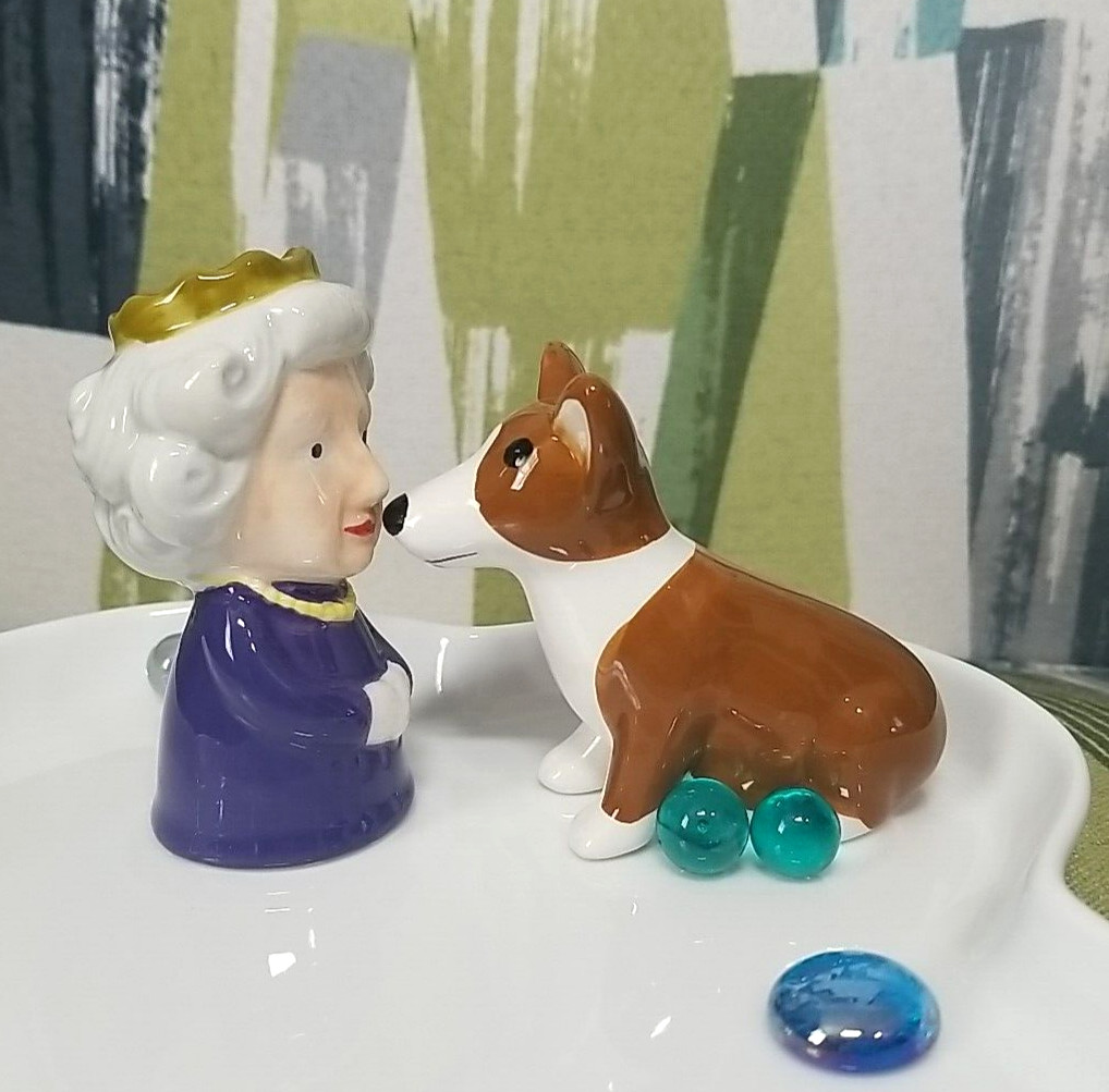 Queen Elizabeth And Corgi Salt And Pepper Shakers UK Royalty