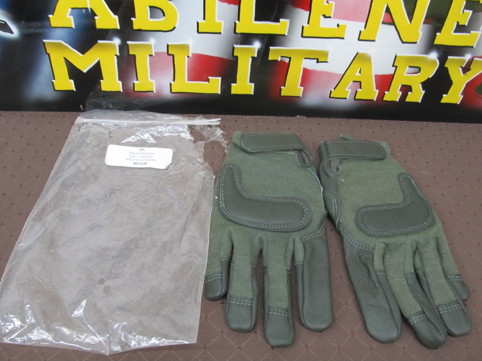 US Military Issue OD Green Goatskin Leather Army Combat Gloves Size Medium