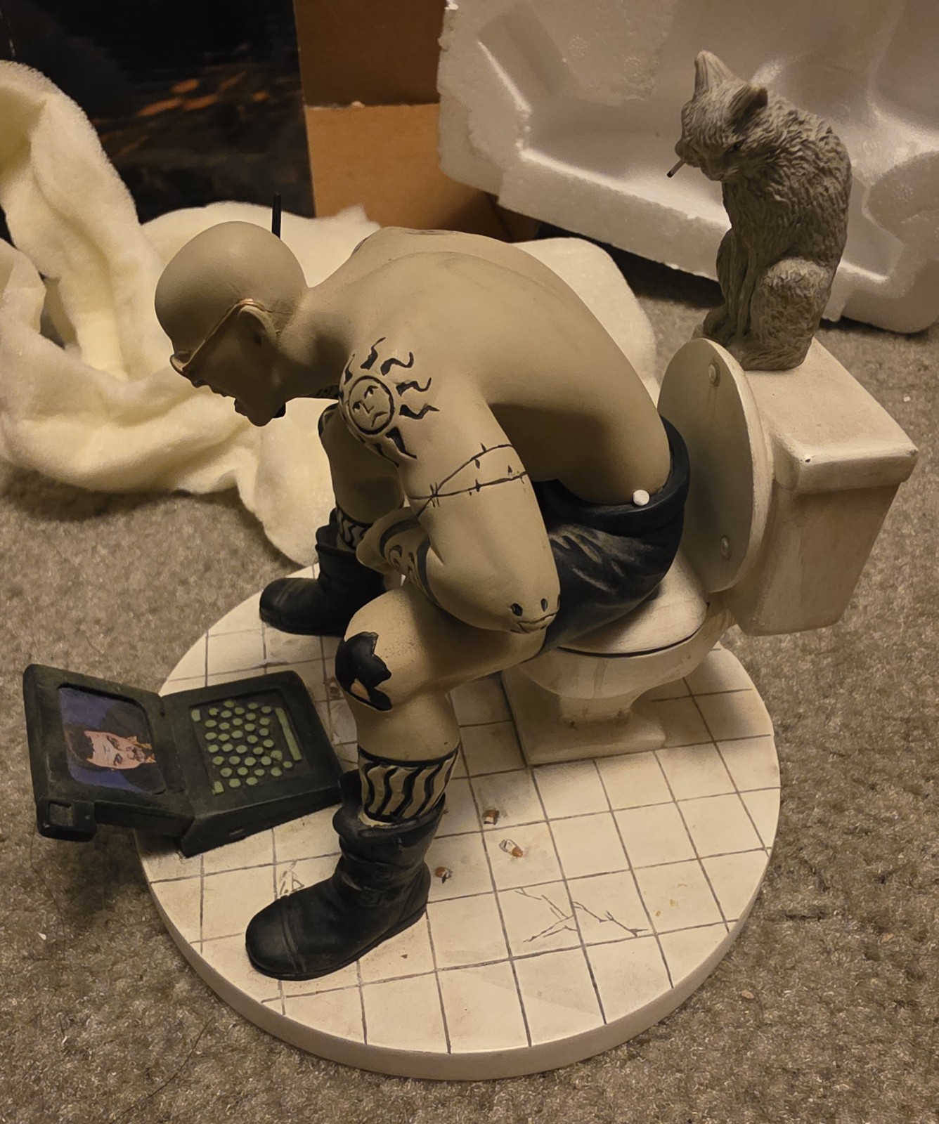 DC Direct Vertigo Transmetropolitan Spider Jerusalem Statue