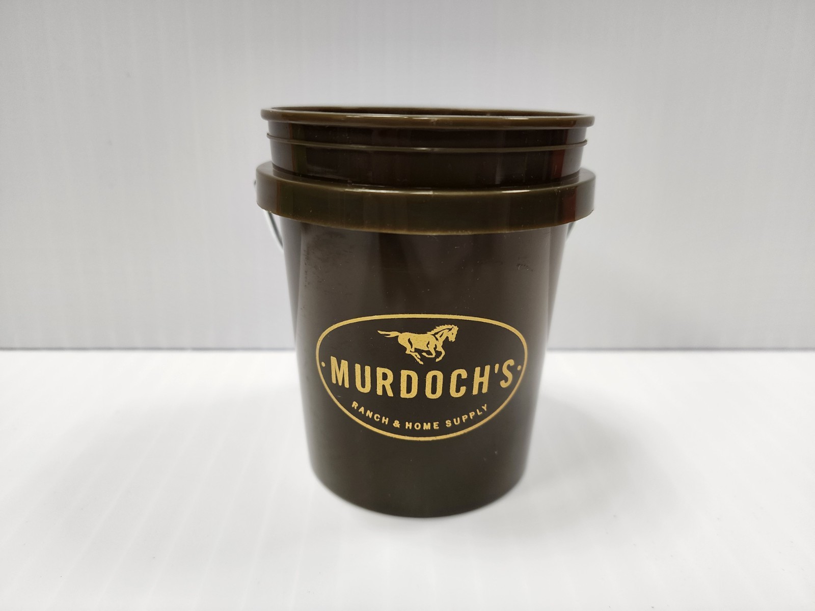 Murdoch’s Ranch & Scott’s Brown Mini Bucket 4″ Tall Fast Shipping
